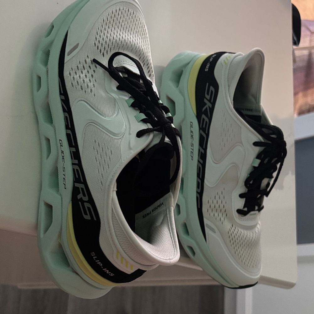 Skechers White and Black Athletic Shoes